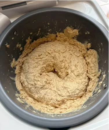 大豆を混ぜ終えた