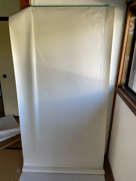 ふすま全体にふすま紙をかぶせたところ